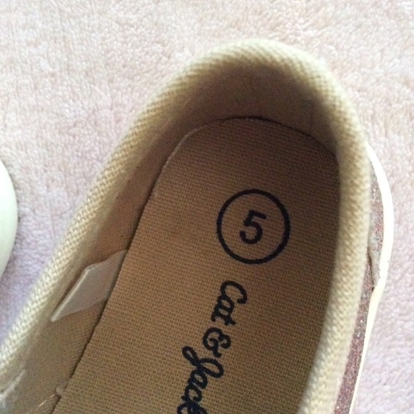 Pink Sparkly Shoes! - Picture 3 of 5